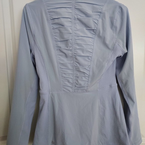 Lululemon Round Trip Jacket - Picture 3 of 3